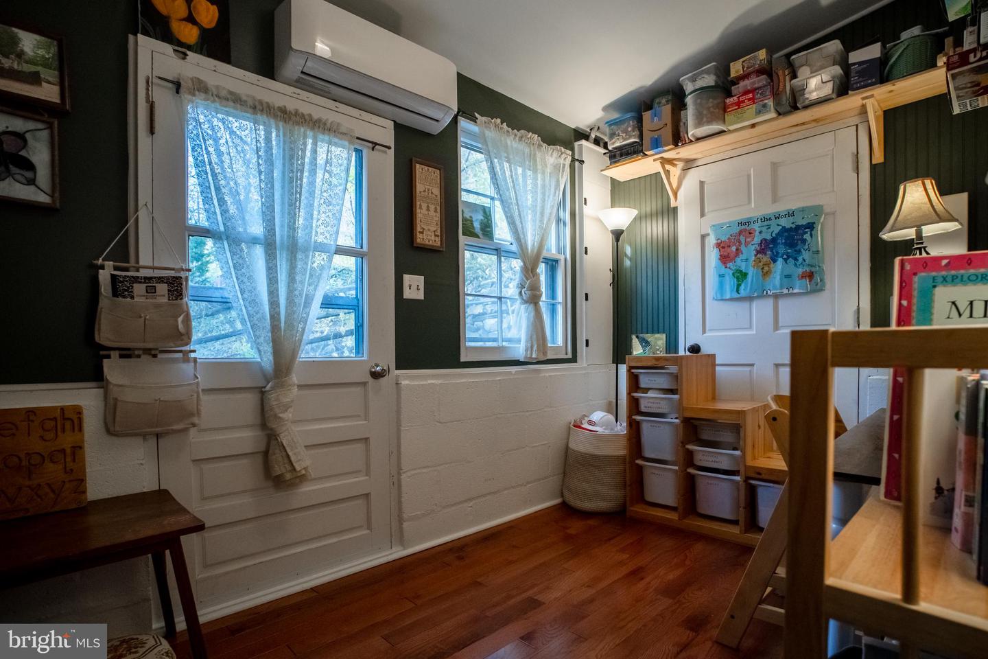 33563 SNICKERSVILLE TPKE, BLUEMONT, Virginia 20135, 3 Bedrooms Bedrooms, ,1 BathroomBathrooms,Residential,For sale,33563 SNICKERSVILLE TPKE,VALO2110424 MLS # VALO2110424