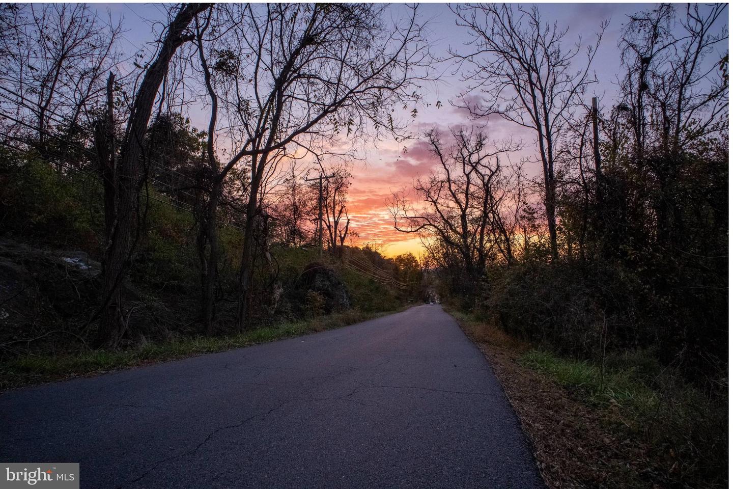 33563 SNICKERSVILLE TPKE, BLUEMONT, Virginia 20135, 3 Bedrooms Bedrooms, ,1 BathroomBathrooms,Residential,For sale,33563 SNICKERSVILLE TPKE,VALO2110424 MLS # VALO2110424