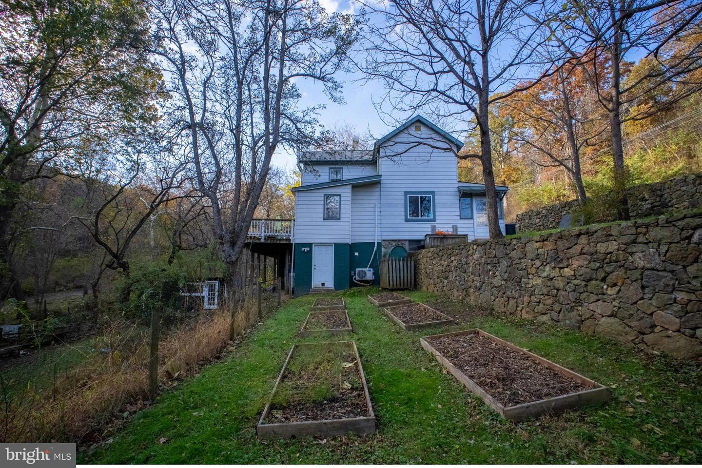 33563 SNICKERSVILLE TPKE, BLUEMONT, Virginia 20135, 3 Bedrooms Bedrooms, ,1 BathroomBathrooms,Residential,For sale,33563 SNICKERSVILLE TPKE,VALO2110424 MLS # VALO2110424