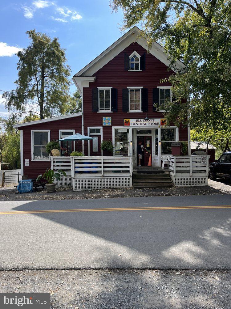 33563 SNICKERSVILLE TPKE, BLUEMONT, Virginia 20135, 3 Bedrooms Bedrooms, ,1 BathroomBathrooms,Residential,For sale,33563 SNICKERSVILLE TPKE,VALO2110424 MLS # VALO2110424
