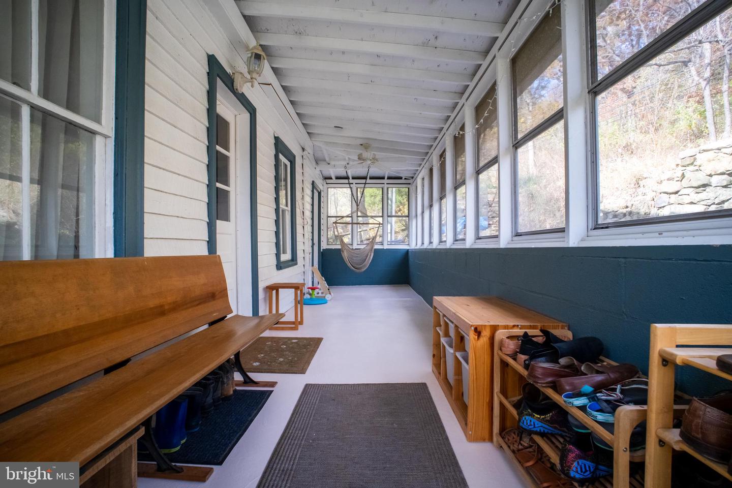 33563 SNICKERSVILLE TPKE, BLUEMONT, Virginia 20135, 3 Bedrooms Bedrooms, ,1 BathroomBathrooms,Residential,For sale,33563 SNICKERSVILLE TPKE,VALO2110424 MLS # VALO2110424