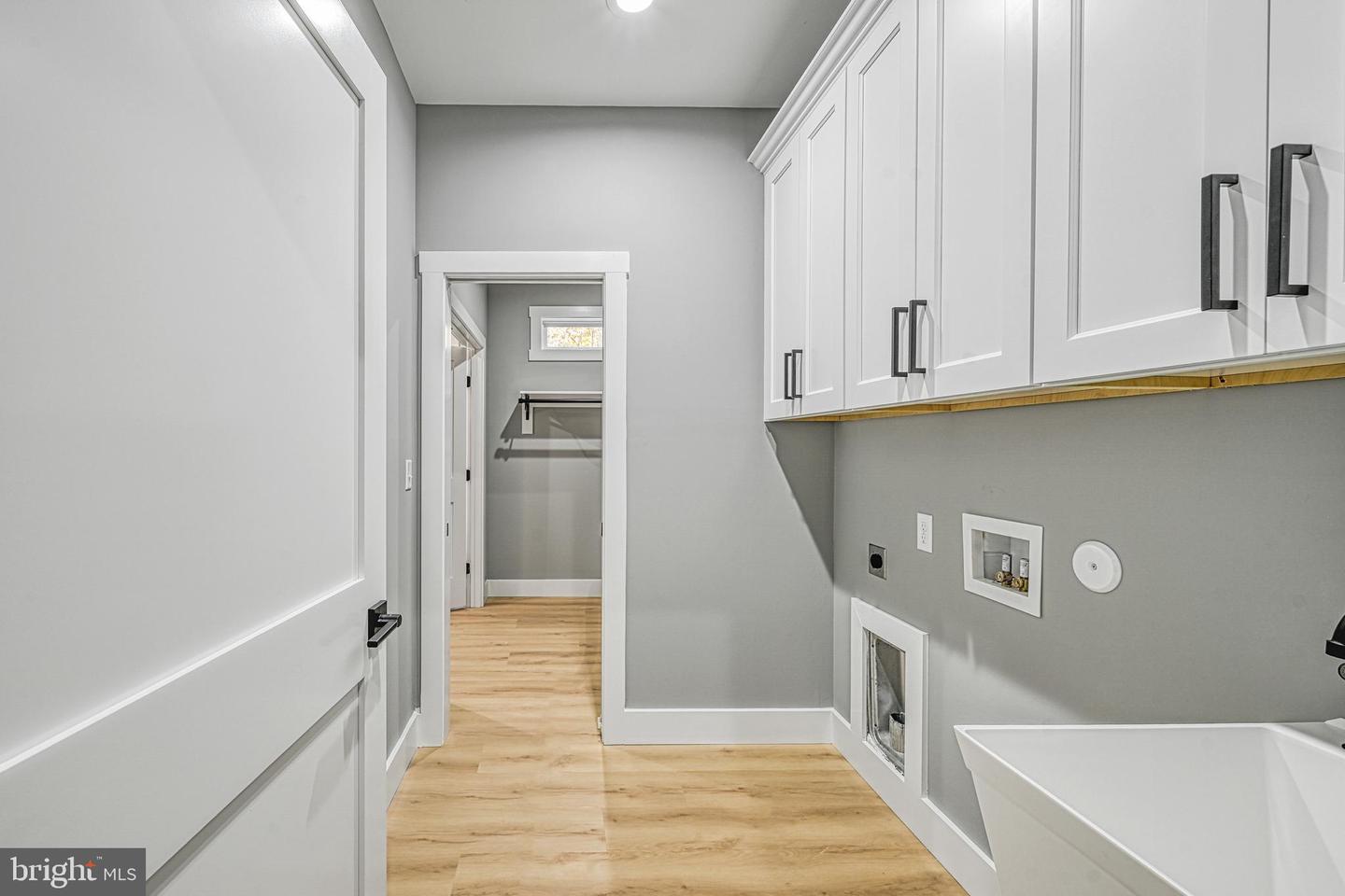 375 EQUESTRIAN LANDING TRL, BUMPASS, Virginia 23024, 4 Bedrooms Bedrooms, 15 Rooms Rooms,3 BathroomsBathrooms,Residential,For sale,375 EQUESTRIAN LANDING TRL,VALA2008836 MLS # VALA2008836