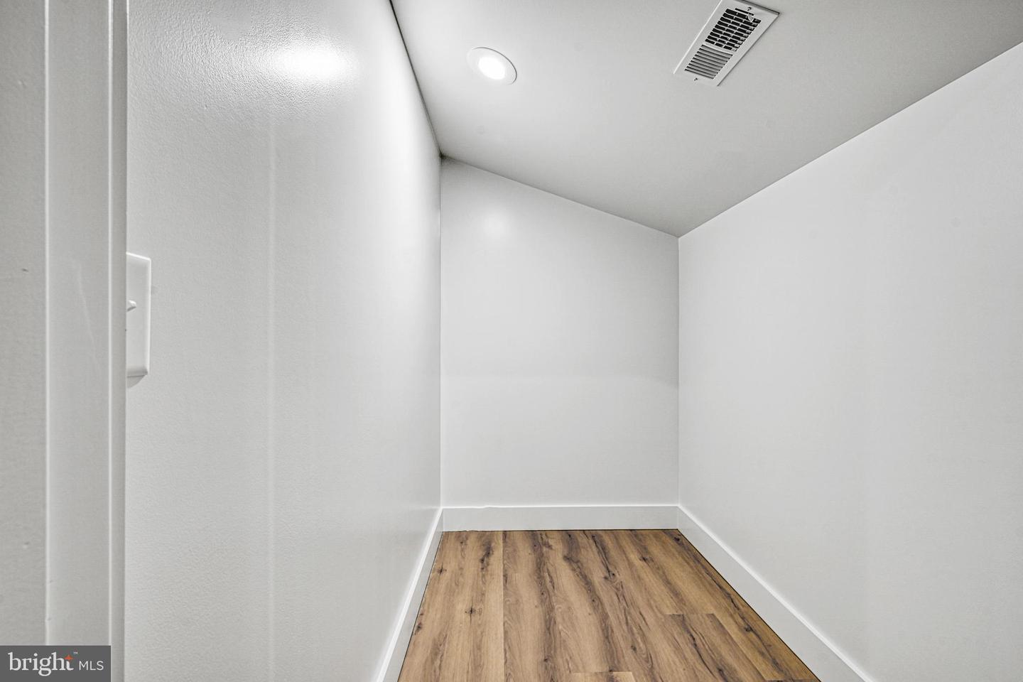 375 EQUESTRIAN LANDING TRL, BUMPASS, Virginia 23024, 4 Bedrooms Bedrooms, 15 Rooms Rooms,3 BathroomsBathrooms,Residential,For sale,375 EQUESTRIAN LANDING TRL,VALA2008836 MLS # VALA2008836