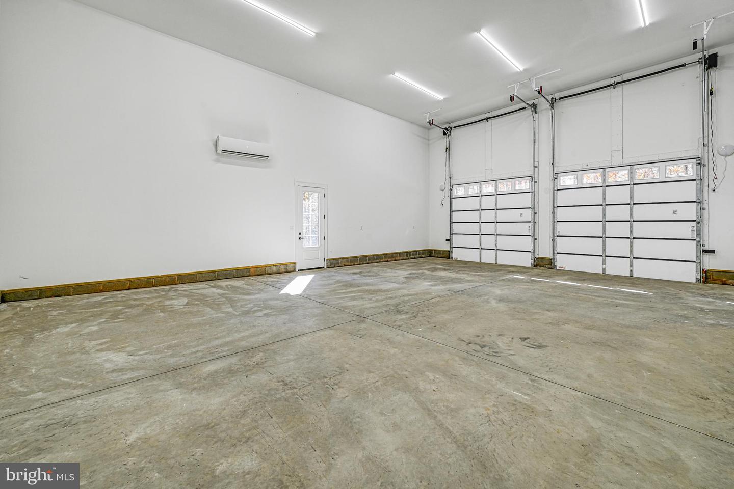 375 EQUESTRIAN LANDING TRL, BUMPASS, Virginia 23024, 4 Bedrooms Bedrooms, 15 Rooms Rooms,3 BathroomsBathrooms,Residential,For sale,375 EQUESTRIAN LANDING TRL,VALA2008836 MLS # VALA2008836