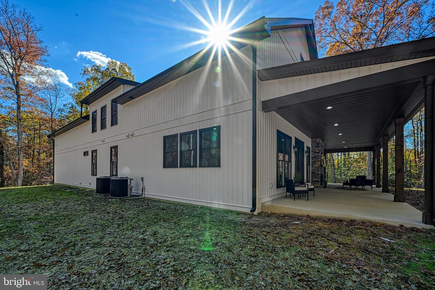 375 EQUESTRIAN LANDING TRL, BUMPASS, Virginia 23024, 4 Bedrooms Bedrooms, 15 Rooms Rooms,3 BathroomsBathrooms,Residential,For sale,375 EQUESTRIAN LANDING TRL,VALA2008836 MLS # VALA2008836