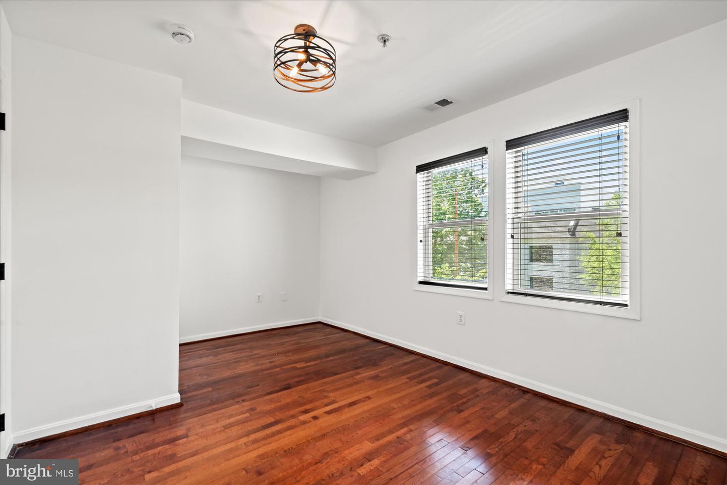 1241 18TH ST NE #3, WASHINGTON, District Of Columbia 20002, 2 Bedrooms Bedrooms, ,2 BathroomsBathrooms,Residential,For sale,1241 18TH ST NE #3,DCDC2197954 MLS # DCDC2197954