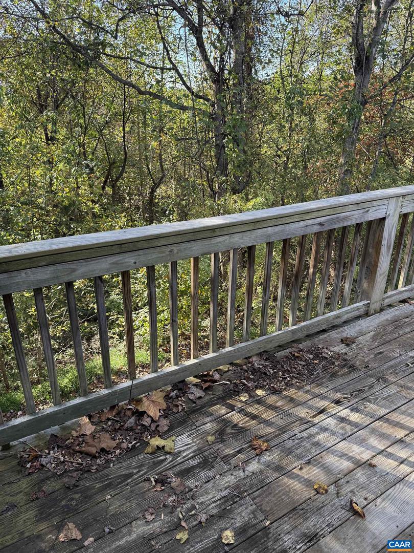 2307 FINCH CT, CHARLOTTESVILLE, Virginia 22911, 3 Bedrooms Bedrooms, ,2 BathroomsBathrooms,Residential,For sale,2307 FINCH CT,665861 MLS # 665861 2307 FINCH CT, CHARLOTTESVILLE, Virginia 22911, 3 Bedrooms Bedrooms, ,2 BathroomsBathrooms,Residential,For sale,2307 FINCH CT,665861 MLS # 665861