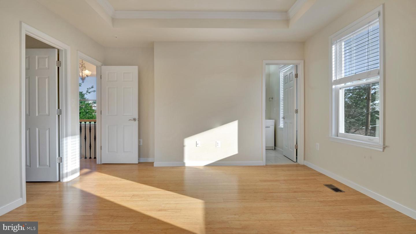 1337 MAPLE VIEW PL SE, WASHINGTON, District Of Columbia 20020, 3 Bedrooms Bedrooms, ,2 BathroomsBathrooms,Residential,For sale,1337 MAPLE VIEW PL SE,DCDC2210998 MLS # DCDC2210998