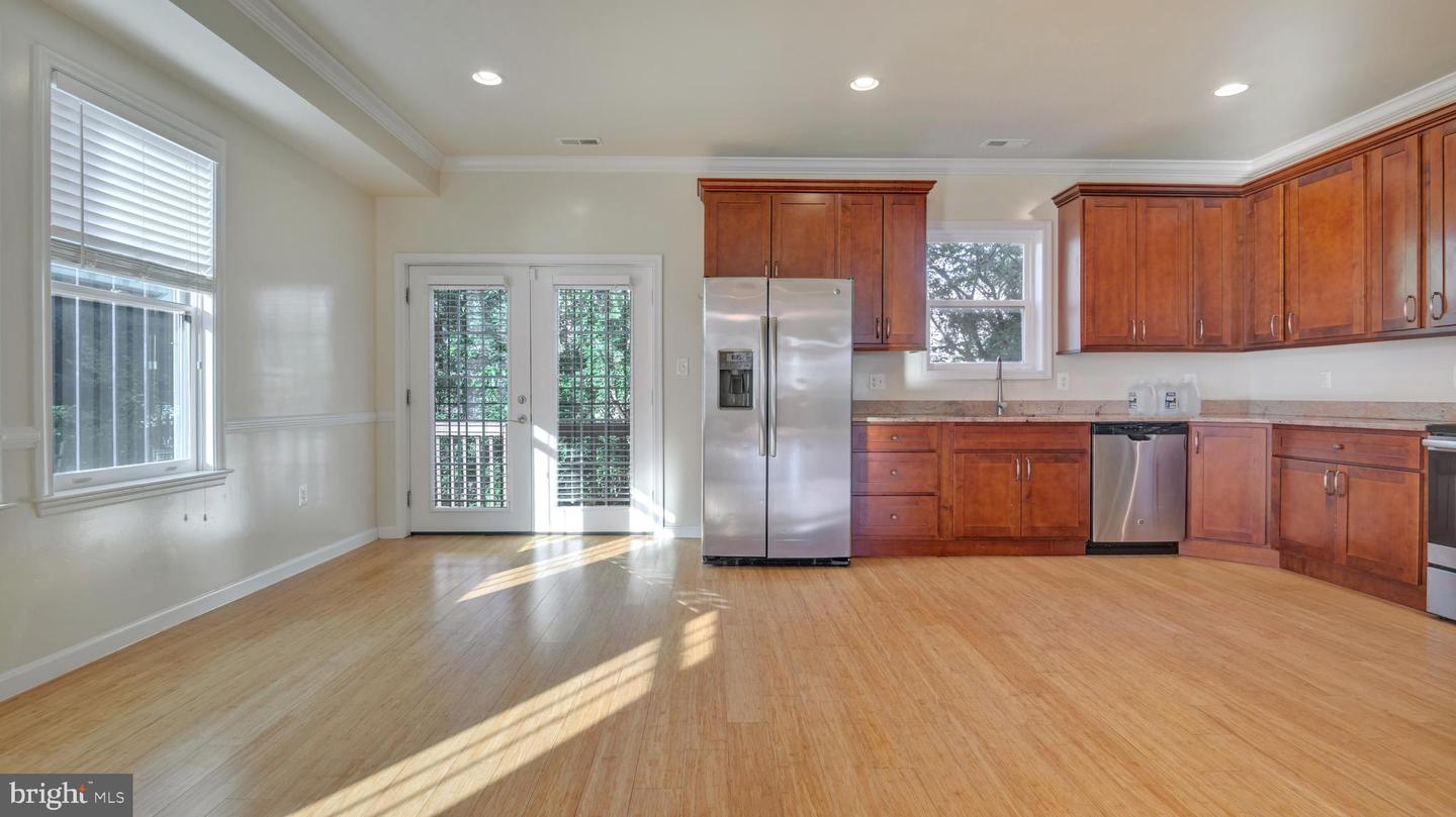 1337 MAPLE VIEW PL SE, WASHINGTON, District Of Columbia 20020, 3 Bedrooms Bedrooms, ,2 BathroomsBathrooms,Residential,For sale,1337 MAPLE VIEW PL SE,DCDC2210998 MLS # DCDC2210998