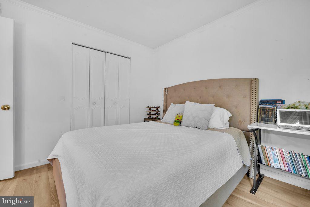 1112 E MAPLE AVE, STERLING, Virginia 20164, 4 Bedrooms Bedrooms, ,2 BathroomsBathrooms,Residential,For sale,1112 E MAPLE AVE,VALO2102852 MLS # VALO2102852 1112 E MAPLE AVE, STERLING, Virginia 20164, 4 Bedrooms Bedrooms, ,2 BathroomsBathrooms,Residential,For sale,1112 E MAPLE AVE,VALO2102852 MLS # VALO2102852