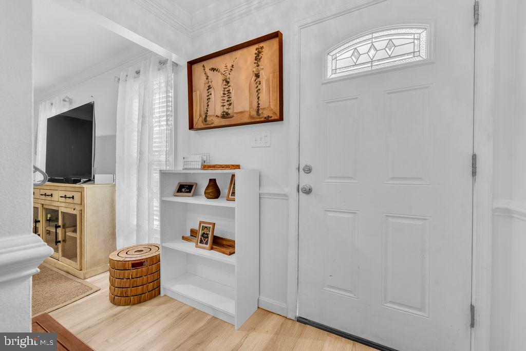 1112 E MAPLE AVE, STERLING, Virginia 20164, 4 Bedrooms Bedrooms, ,2 BathroomsBathrooms,Residential,For sale,1112 E MAPLE AVE,VALO2102852 MLS # VALO2102852 1112 E MAPLE AVE, STERLING, Virginia 20164, 4 Bedrooms Bedrooms, ,2 BathroomsBathrooms,Residential,For sale,1112 E MAPLE AVE,VALO2102852 MLS # VALO2102852