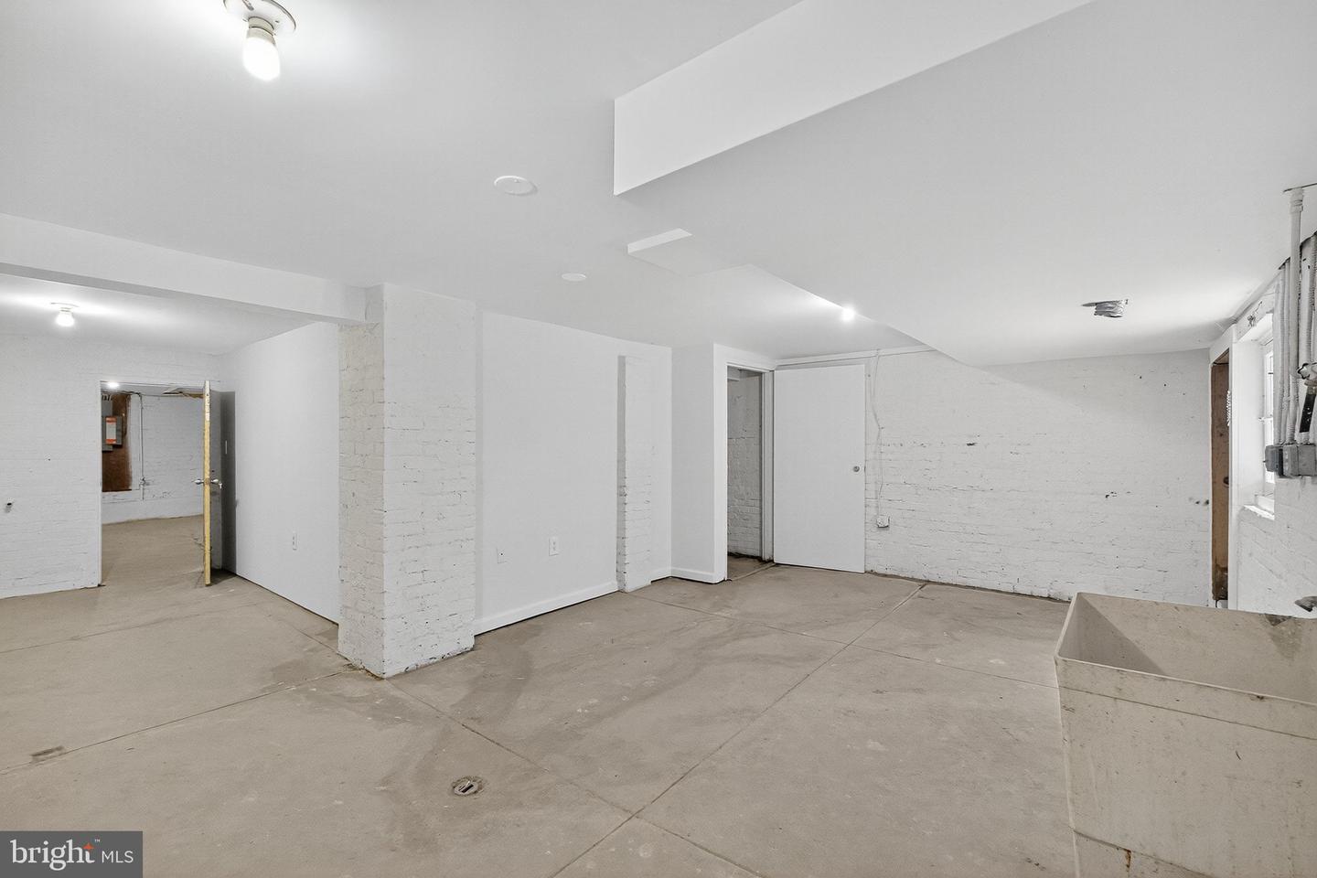 1664 PARK RD NW, WASHINGTON, District Of Columbia 20010, 4 Bedrooms Bedrooms, ,2 BathroomsBathrooms,Residential,For sale,1664 PARK RD NW,DCDC2212114 MLS # DCDC2212114 1664 PARK RD NW, WASHINGTON, District Of Columbia 20010, 4 Bedrooms Bedrooms, ,2 BathroomsBathrooms,Residential,For sale,1664 PARK RD NW,DCDC2212114 MLS # DCDC2212114