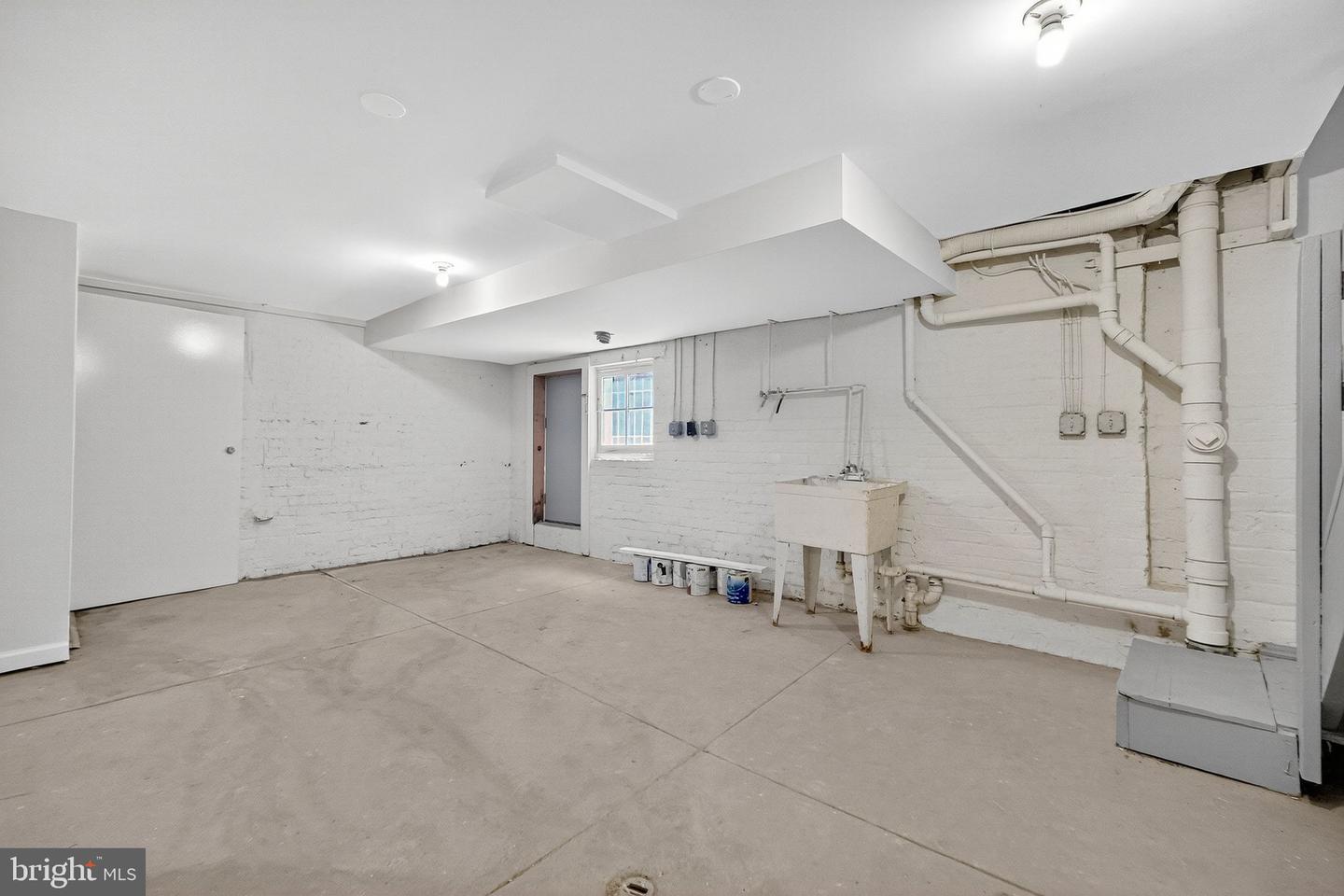 1664 PARK RD NW, WASHINGTON, District Of Columbia 20010, 4 Bedrooms Bedrooms, ,2 BathroomsBathrooms,Residential,For sale,1664 PARK RD NW,DCDC2212114 MLS # DCDC2212114 1664 PARK RD NW, WASHINGTON, District Of Columbia 20010, 4 Bedrooms Bedrooms, ,2 BathroomsBathrooms,Residential,For sale,1664 PARK RD NW,DCDC2212114 MLS # DCDC2212114