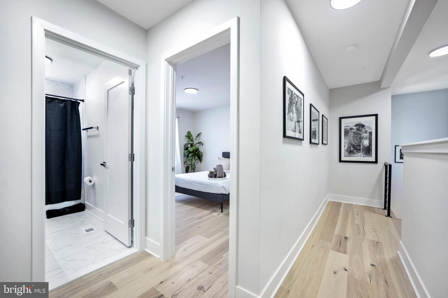 1621 T ST SE #8, WASHINGTON, District Of Columbia 20020, 4 Bedrooms Bedrooms, ,2 BathroomsBathrooms,Residential,For sale,1621 T ST SE #8,DCDC2212900 MLS # DCDC2212900