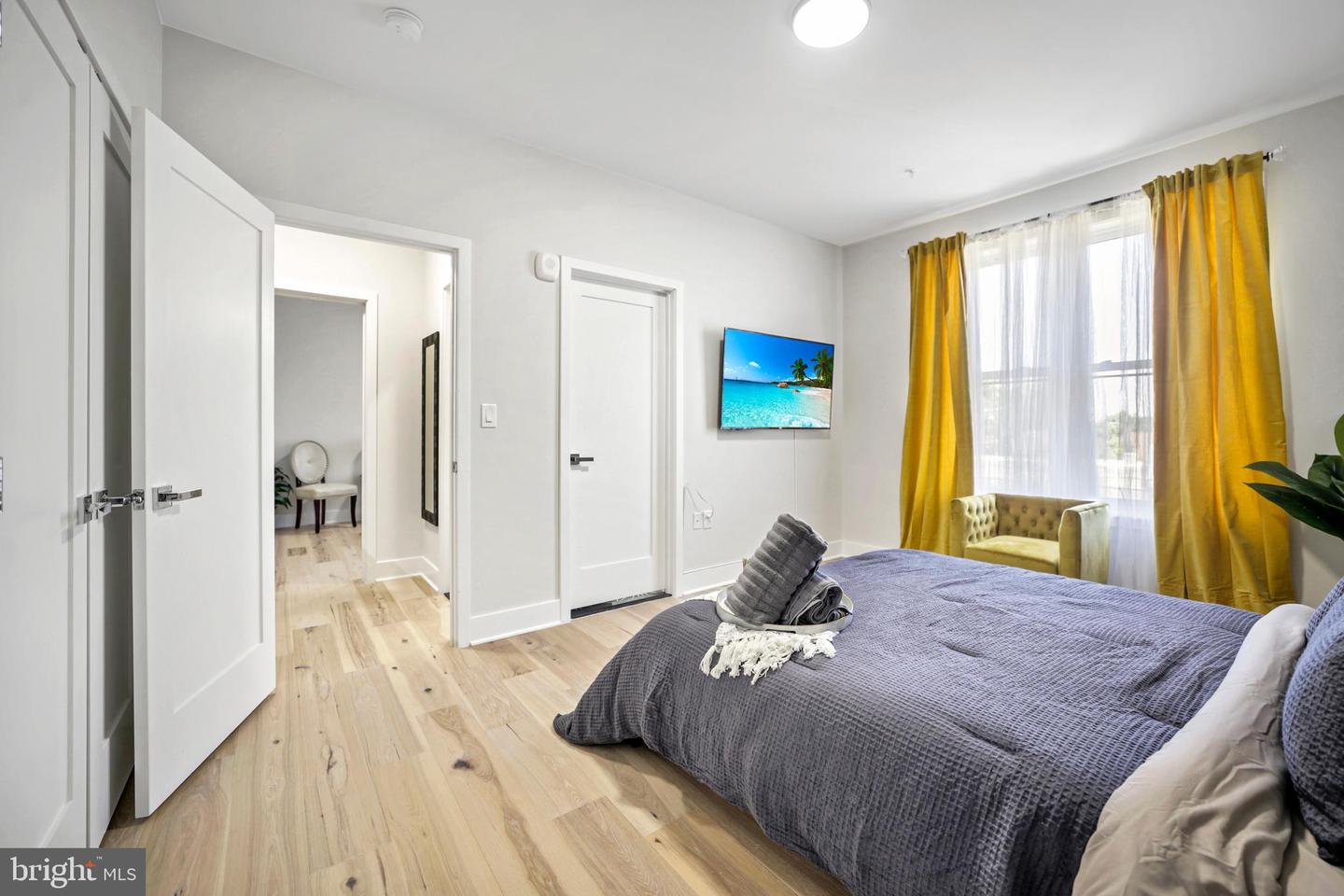 1621 T ST SE #8, WASHINGTON, District Of Columbia 20020, 4 Bedrooms Bedrooms, ,2 BathroomsBathrooms,Residential,For sale,1621 T ST SE #8,DCDC2212900 MLS # DCDC2212900