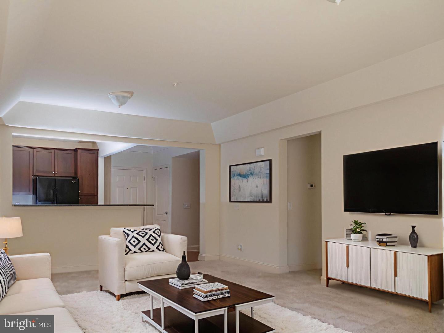 9202 CHARLESTON DR #405, MANASSAS, Virginia 20110, 2 Bedrooms Bedrooms, ,2 BathroomsBathrooms,Residential,For sale,9202 CHARLESTON DR #405,VAMN2009108 MLS # VAMN2009108