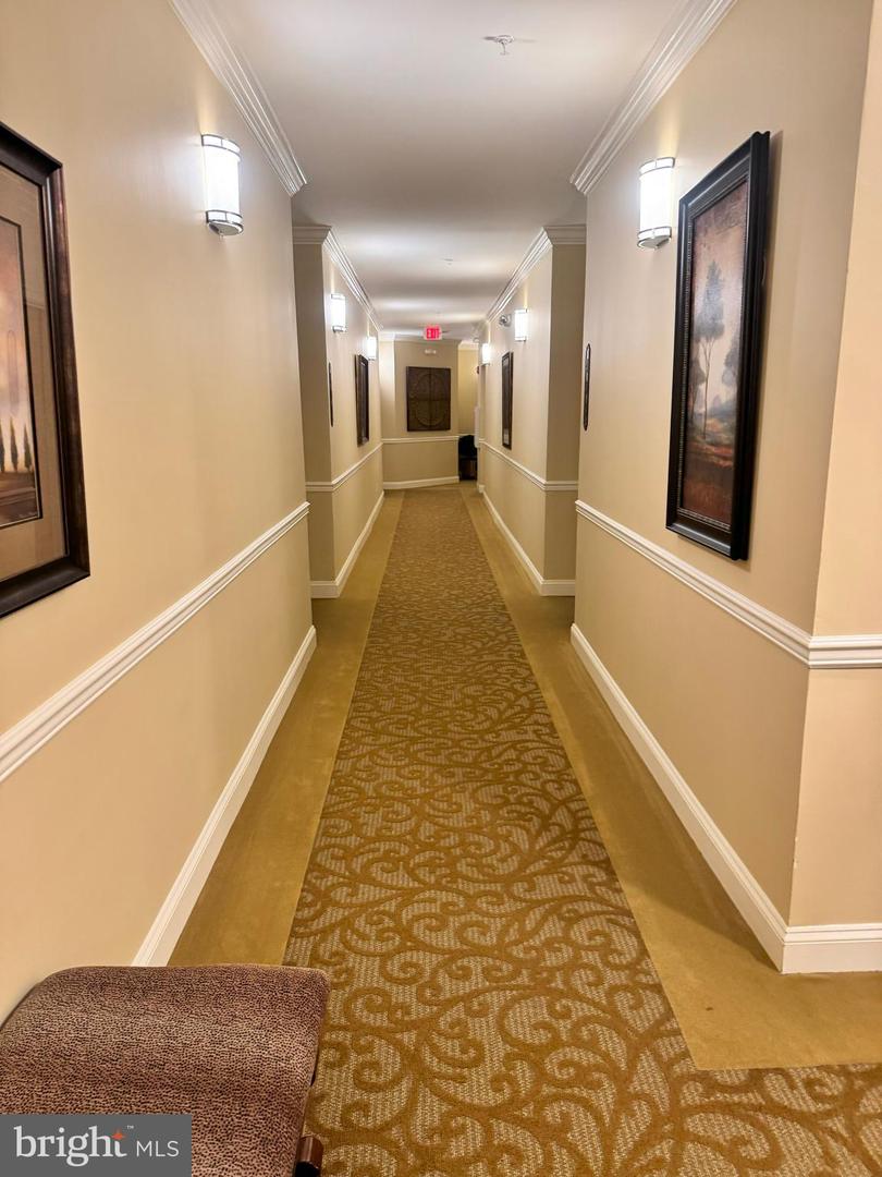 9202 CHARLESTON DR #405, MANASSAS, Virginia 20110, 2 Bedrooms Bedrooms, ,2 BathroomsBathrooms,Residential,For sale,9202 CHARLESTON DR #405,VAMN2009108 MLS # VAMN2009108