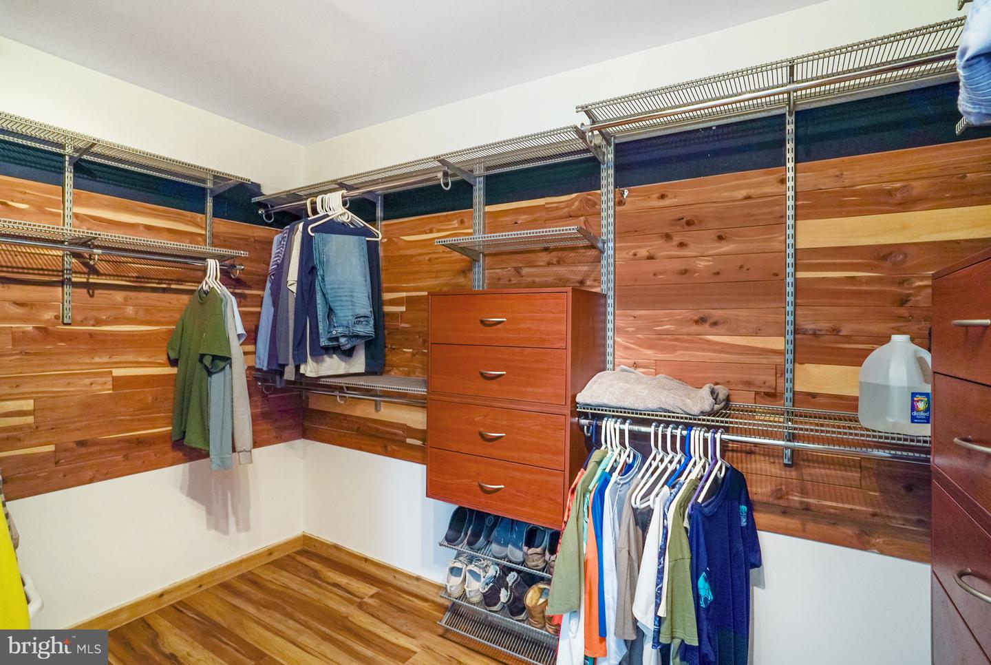 8006 ROCKY RUN RD, GAINESVILLE, Virginia 20155, 4 Bedrooms Bedrooms, ,3 BathroomsBathrooms,Residential,For sale,8006 ROCKY RUN RD,VAPW2103288 MLS # VAPW2103288 8006 ROCKY RUN RD, GAINESVILLE, Virginia 20155, 4 Bedrooms Bedrooms, ,3 BathroomsBathrooms,Residential,For sale,8006 ROCKY RUN RD,VAPW2103288 MLS # VAPW2103288