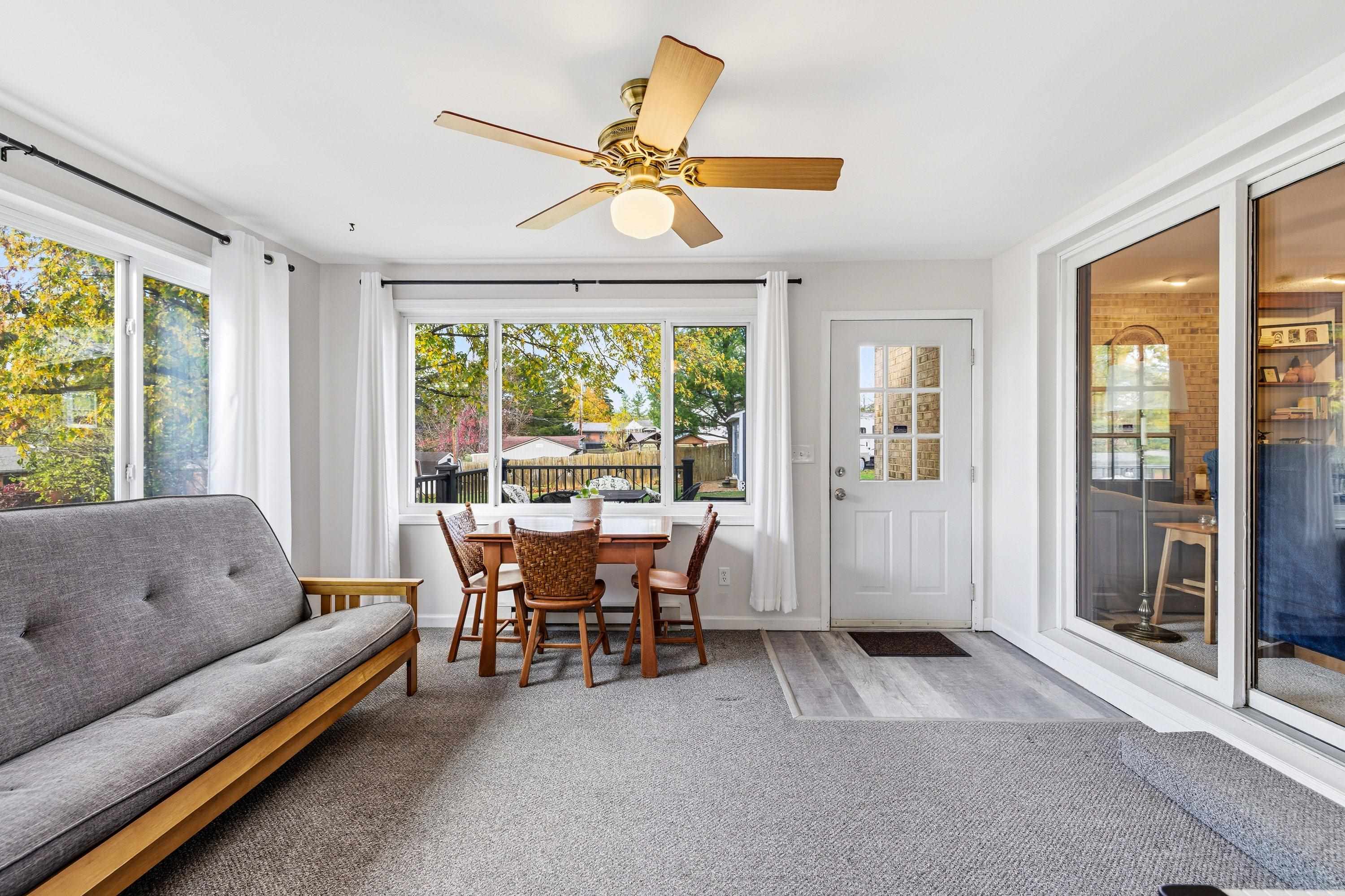 967 LEE AVE, HARRISONBURG, Virginia 22802, 3 Bedrooms Bedrooms, ,2 BathroomsBathrooms,Residential,967 LEE AVE,670687 MLS # 670687 967 LEE AVE, HARRISONBURG, Virginia 22802, 3 Bedrooms Bedrooms, ,2 BathroomsBathrooms,Residential,967 LEE AVE,670687 MLS # 670687