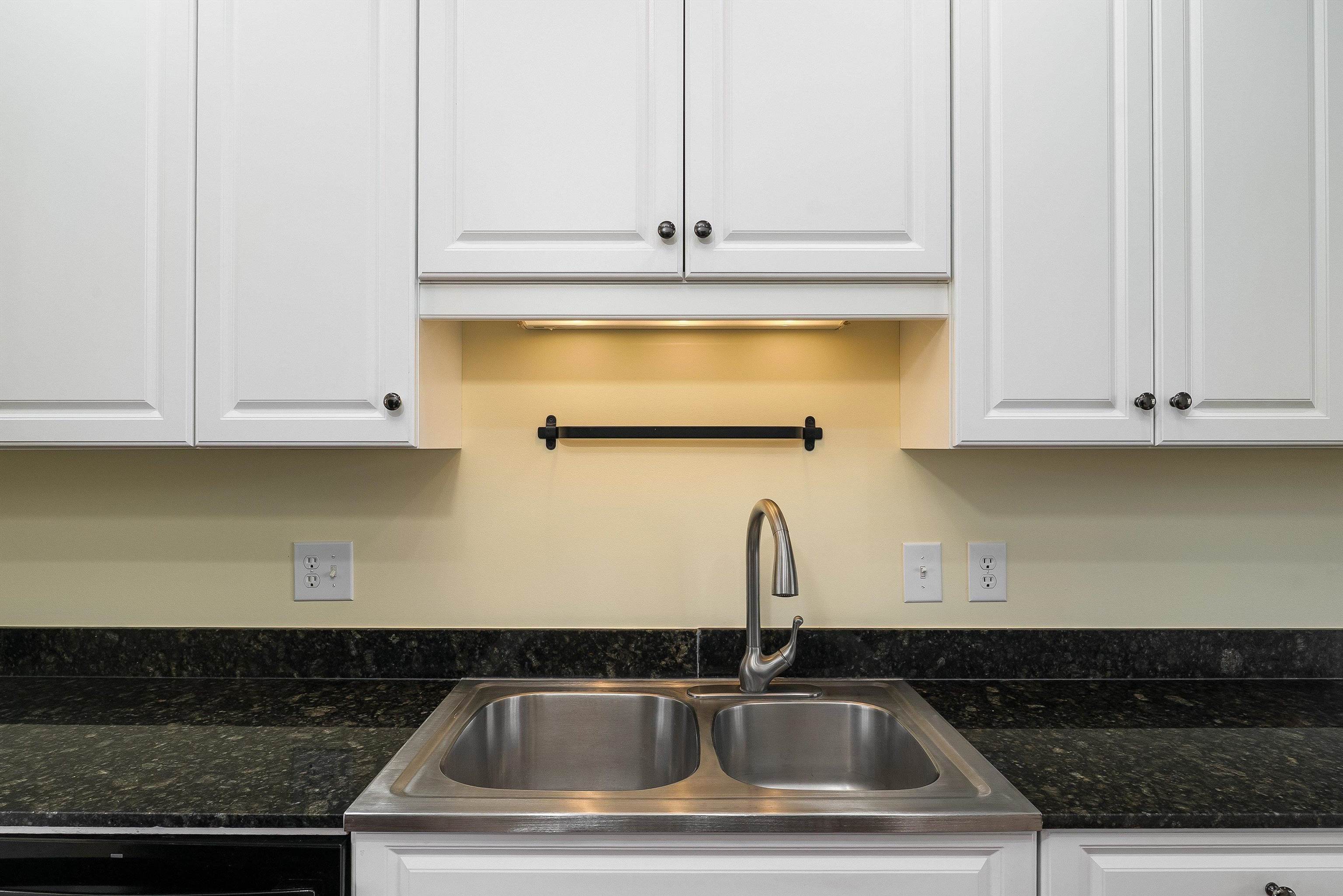 1439 FLOWING SPRING LN, ROCKINGHAM, Virginia 22801, 3 Bedrooms Bedrooms, ,2 BathroomsBathrooms,Residential,Move-In Ready Townhome,1439 FLOWING SPRING LN,670690 MLS # 670690 1439 FLOWING SPRING LN, ROCKINGHAM, Virginia 22801, 3 Bedrooms Bedrooms, ,2 BathroomsBathrooms,Residential,Move-In Ready Townhome,1439 FLOWING SPRING LN,670690 MLS # 670690