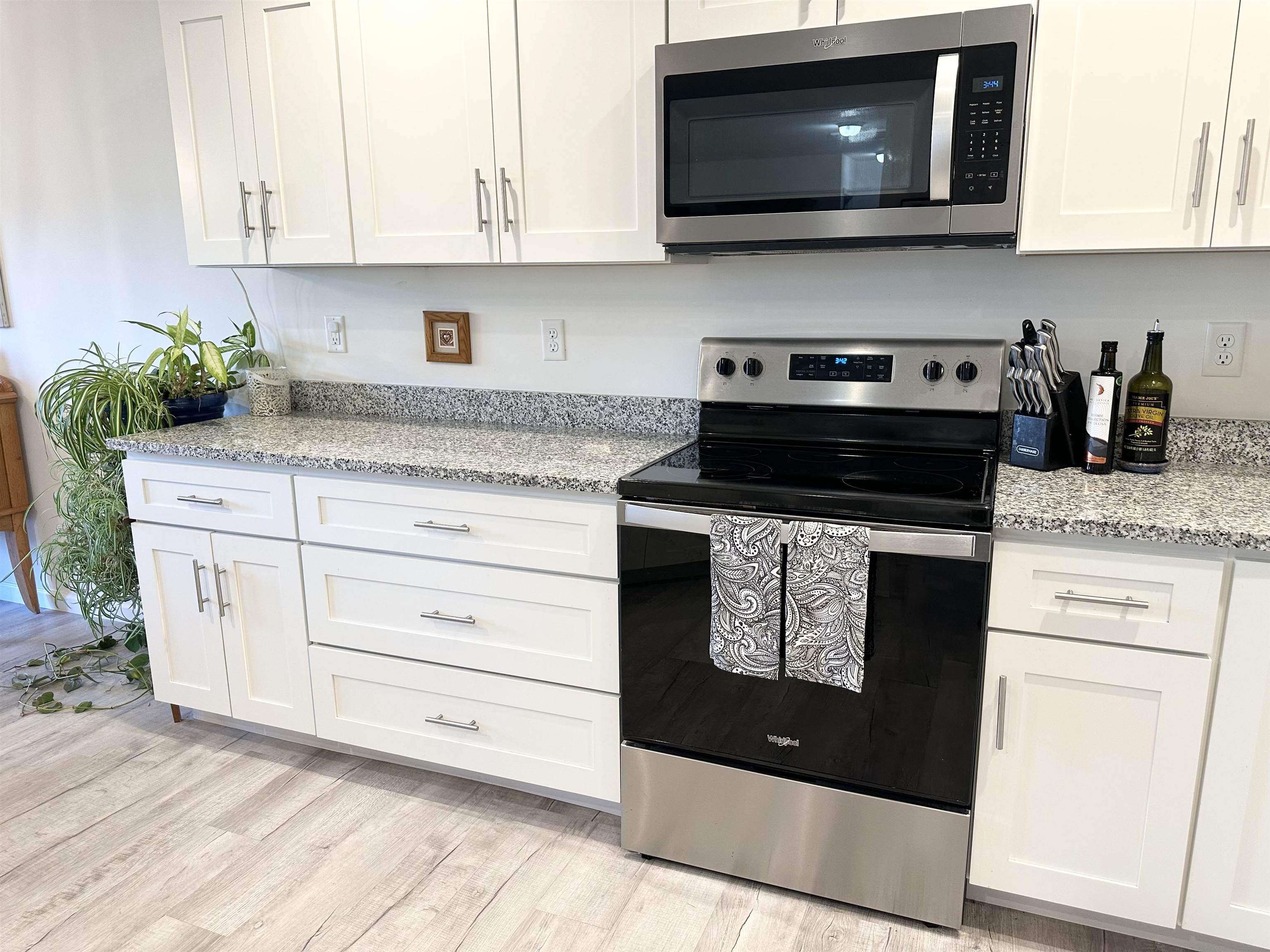 51 MERIWETHER CIR, STUARTS DRAFT, Virginia 24477, 2 Bedrooms Bedrooms, ,2 BathroomsBathrooms,Residential,51 MERIWETHER CIR,670691 MLS # 670691 51 MERIWETHER CIR, STUARTS DRAFT, Virginia 24477, 2 Bedrooms Bedrooms, ,2 BathroomsBathrooms,Residential,51 MERIWETHER CIR,670691 MLS # 670691