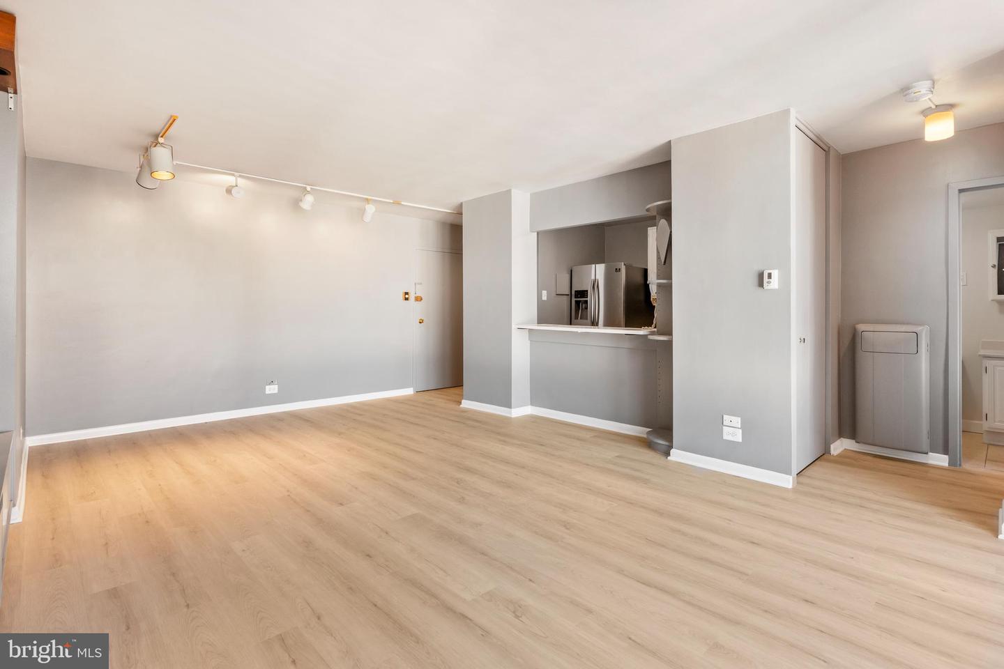 1260 21ST ST NW #709, WASHINGTON, District Of Columbia 20036, 1 Bedroom Bedrooms, ,1 BathroomBathrooms,Residential,For sale,1260 21ST ST NW #709,DCDC2222972 MLS # DCDC2222972