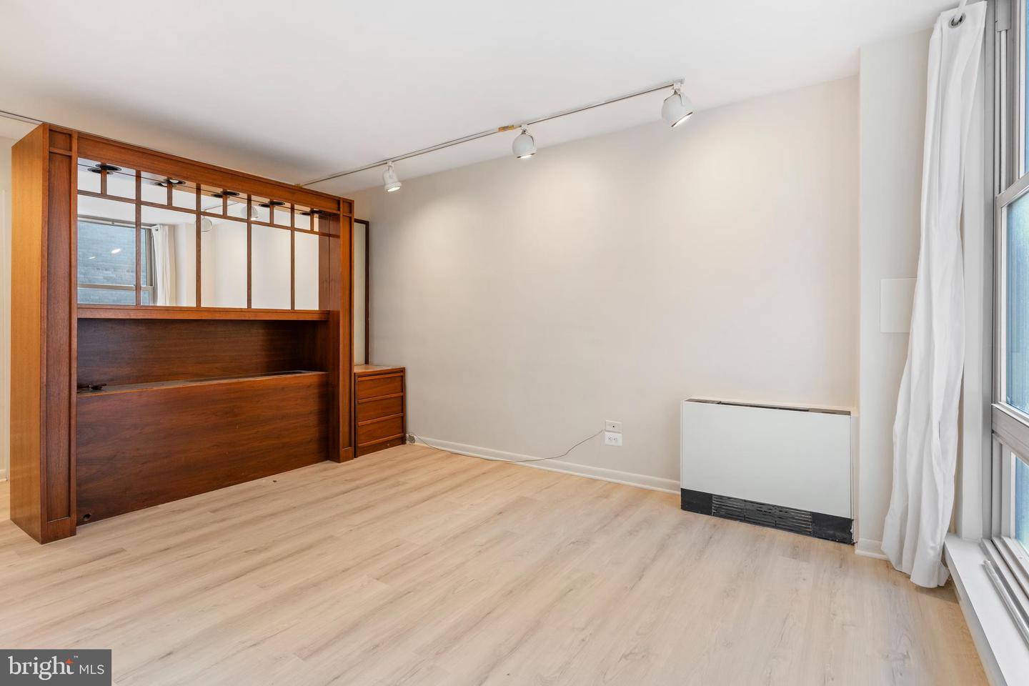 1260 21ST ST NW #709, WASHINGTON, District Of Columbia 20036, 1 Bedroom Bedrooms, ,1 BathroomBathrooms,Residential,For sale,1260 21ST ST NW #709,DCDC2222972 MLS # DCDC2222972