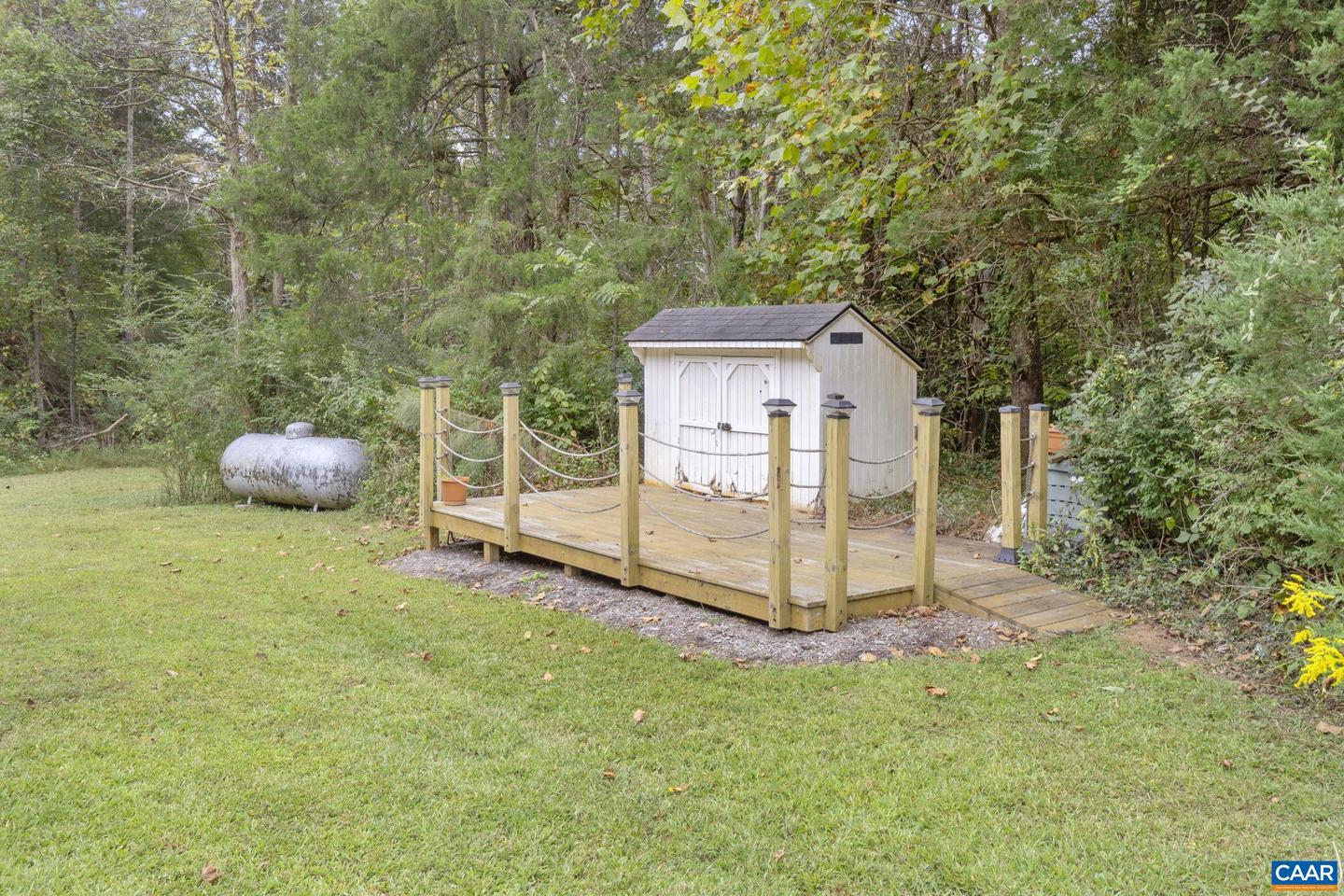 47 HOLLY SPRINGS DR, LOUISA, Virginia 23093, 3 Bedrooms Bedrooms, ,3 BathroomsBathrooms,Residential,For sale,47 HOLLY SPRINGS DR,669464 MLS # 669464 47 HOLLY SPRINGS DR, LOUISA, Virginia 23093, 3 Bedrooms Bedrooms, ,3 BathroomsBathrooms,Residential,For sale,47 HOLLY SPRINGS DR,669464 MLS # 669464