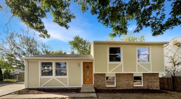 113 N HARRISON RD, STERLING, Virginia 20164, 3 Bedrooms Bedrooms, ,2 BathroomsBathrooms,Residential,For sale,113 N HARRISON RD,VALO2108472 MLS # VALO2108472