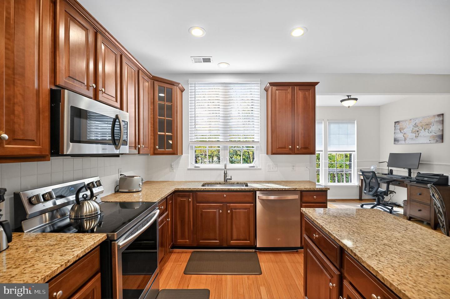 8503 BERTSKY LN, LORTON, Virginia 22079, 3 Bedrooms Bedrooms, ,2 BathroomsBathrooms,Residential,For sale,8503 BERTSKY LN,VAFX2276542 MLS # VAFX2276542