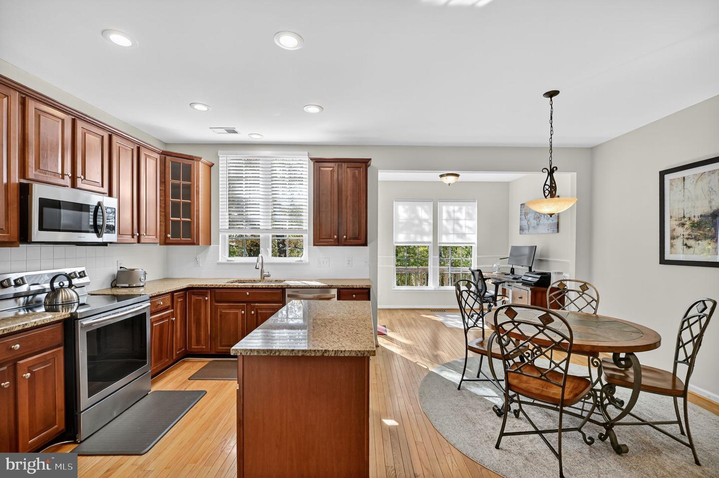 8503 BERTSKY LN, LORTON, Virginia 22079, 3 Bedrooms Bedrooms, ,2 BathroomsBathrooms,Residential,For sale,8503 BERTSKY LN,VAFX2276542 MLS # VAFX2276542