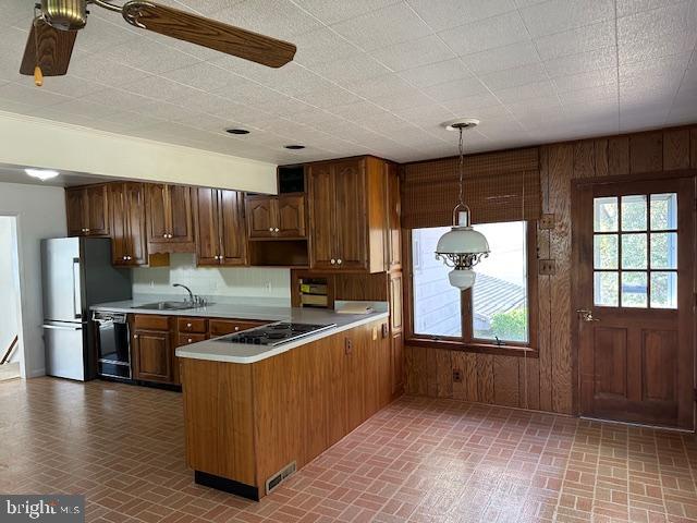 9508 OLD CREEK DR, FAIRFAX, Virginia 22032, 4 Bedrooms Bedrooms, ,2 BathroomsBathrooms,Residential,For sale,9508 OLD CREEK DR,VAFX2276848 MLS # VAFX2276848