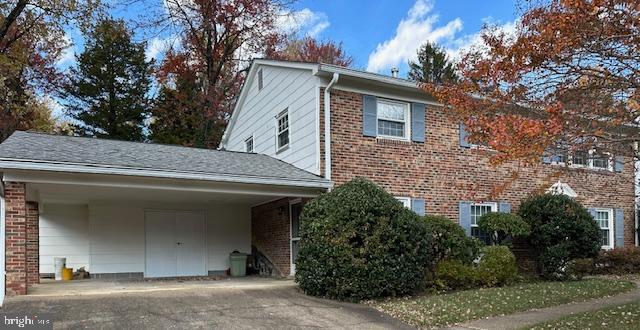 9508 OLD CREEK DR, FAIRFAX, Virginia 22032, 4 Bedrooms Bedrooms, ,2 BathroomsBathrooms,Residential,For sale,9508 OLD CREEK DR,VAFX2276848 MLS # VAFX2276848