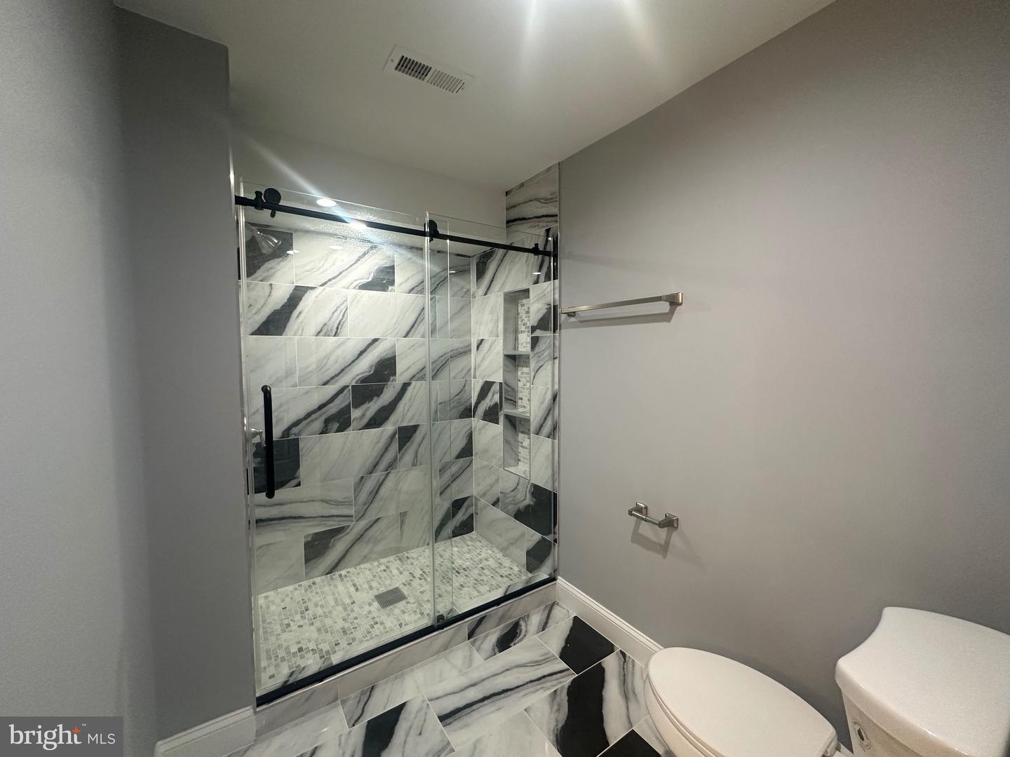 4401 HAYES ST NE, WASHINGTON, District Of Columbia 20019, 5 Bedrooms Bedrooms, ,4 BathroomsBathrooms,Residential,For sale,4401 HAYES ST NE,DCDC2230112 MLS # DCDC2230112 4401 HAYES ST NE, WASHINGTON, District Of Columbia 20019, 5 Bedrooms Bedrooms, ,4 BathroomsBathrooms,Residential,For sale,4401 HAYES ST NE,DCDC2230112 MLS # DCDC2230112