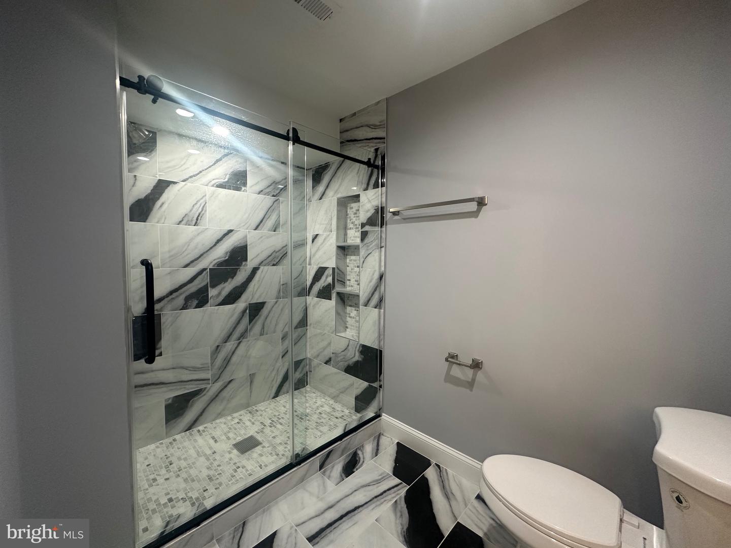 4401 HAYES ST NE, WASHINGTON, District Of Columbia 20019, 5 Bedrooms Bedrooms, ,4 BathroomsBathrooms,Residential,For sale,4401 HAYES ST NE,DCDC2230112 MLS # DCDC2230112 4401 HAYES ST NE, WASHINGTON, District Of Columbia 20019, 5 Bedrooms Bedrooms, ,4 BathroomsBathrooms,Residential,For sale,4401 HAYES ST NE,DCDC2230112 MLS # DCDC2230112