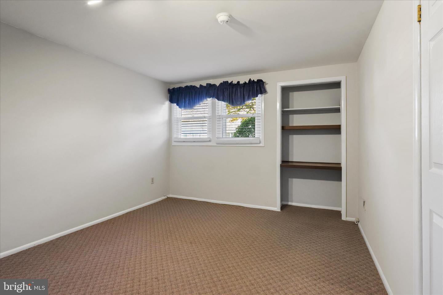 5405 DUNSMORE RD, ALEXANDRIA, Virginia 22315, 4 Bedrooms Bedrooms, ,3 BathroomsBathrooms,Residential,For sale,5405 DUNSMORE RD,VAFX2277408 MLS # VAFX2277408 5405 DUNSMORE RD, ALEXANDRIA, Virginia 22315, 4 Bedrooms Bedrooms, ,3 BathroomsBathrooms,Residential,For sale,5405 DUNSMORE RD,VAFX2277408 MLS # VAFX2277408