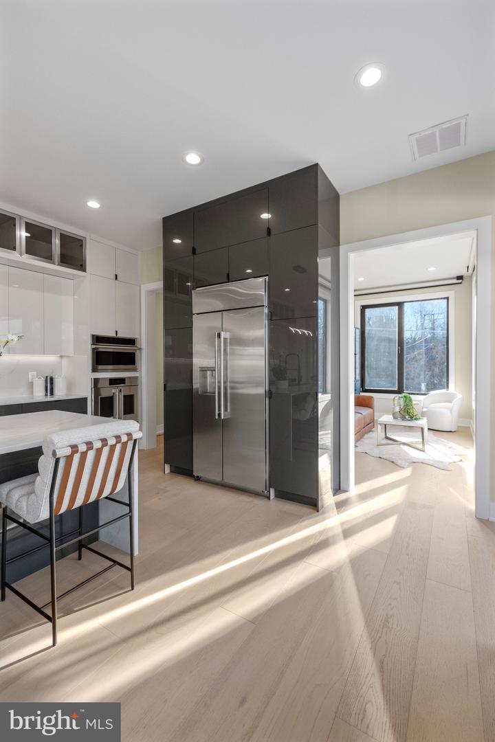 1573 WESTMORELAND ST, MCLEAN, Virginia 22101, 6 Bedrooms Bedrooms, ,6 BathroomsBathrooms,Residential,For sale,1573 WESTMORELAND ST,VAFX2277462 MLS # VAFX2277462