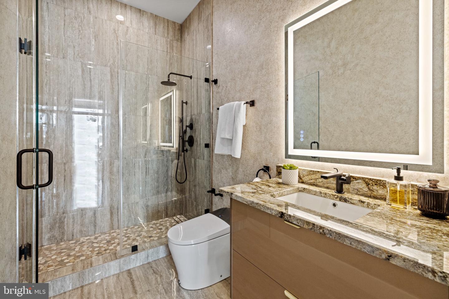 1573 WESTMORELAND ST, MCLEAN, Virginia 22101, 6 Bedrooms Bedrooms, ,6 BathroomsBathrooms,Residential,For sale,1573 WESTMORELAND ST,VAFX2277462 MLS # VAFX2277462