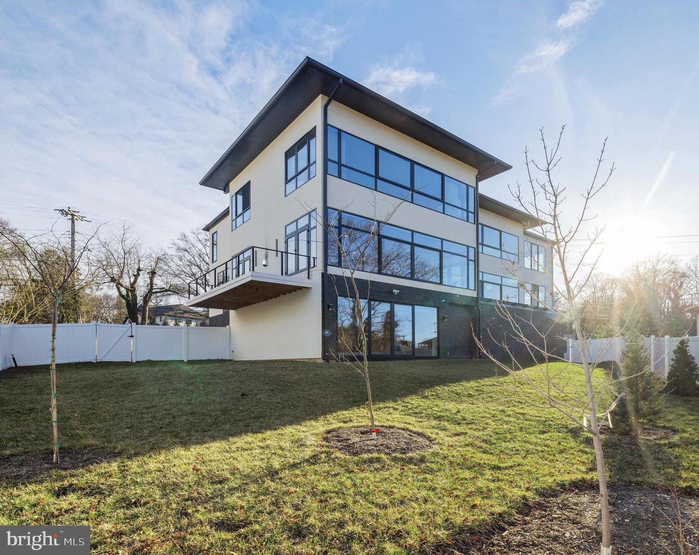 1573 WESTMORELAND ST, MCLEAN, Virginia 22101, 6 Bedrooms Bedrooms, ,6 BathroomsBathrooms,Residential,For sale,1573 WESTMORELAND ST,VAFX2277462 MLS # VAFX2277462