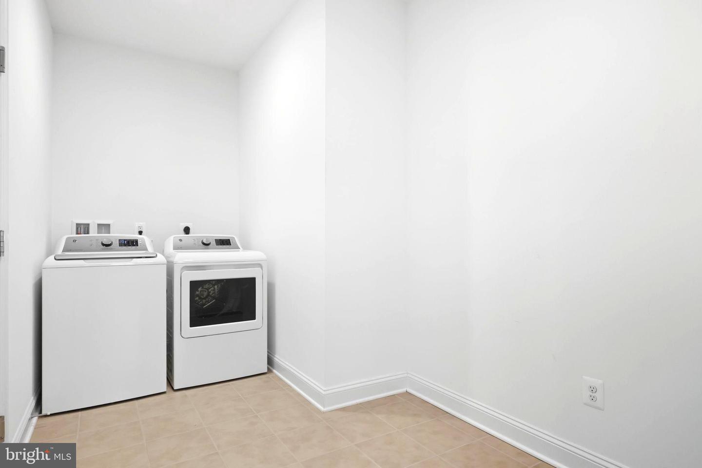 118 MILKWEED DR, LAKE FREDERICK, Virginia 22630, 2 Bedrooms Bedrooms, ,2 BathroomsBathrooms,Residential,For sale,118 MILKWEED DR,VAFV2037830 MLS # VAFV2037830 118 MILKWEED DR, LAKE FREDERICK, Virginia 22630, 2 Bedrooms Bedrooms, ,2 BathroomsBathrooms,Residential,For sale,118 MILKWEED DR,VAFV2037830 MLS # VAFV2037830