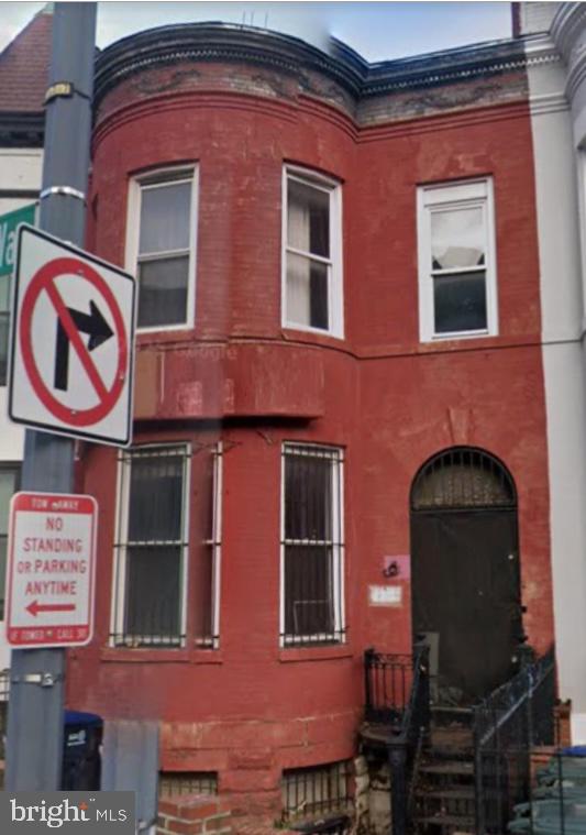 9 NEW YORK AVE NW, WASHINGTON, District Of Columbia 20001, 4 Bedrooms Bedrooms, 4 Rooms Rooms,2 BathroomsBathrooms,Residential,For sale,9 NEW YORK AVE NW,DCDC2230196 MLS # DCDC2230196