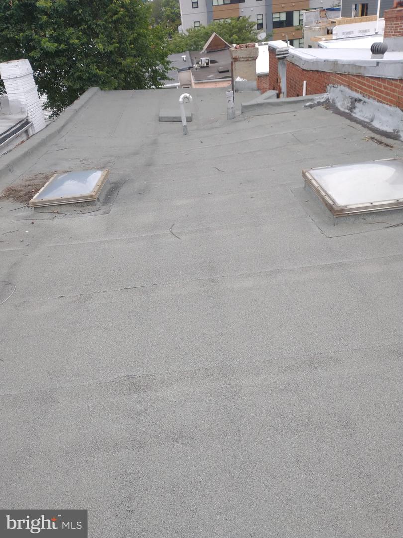 9 NEW YORK AVE NW, WASHINGTON, District Of Columbia 20001, 4 Bedrooms Bedrooms, 4 Rooms Rooms,2 BathroomsBathrooms,Residential,For sale,9 NEW YORK AVE NW,DCDC2230196 MLS # DCDC2230196