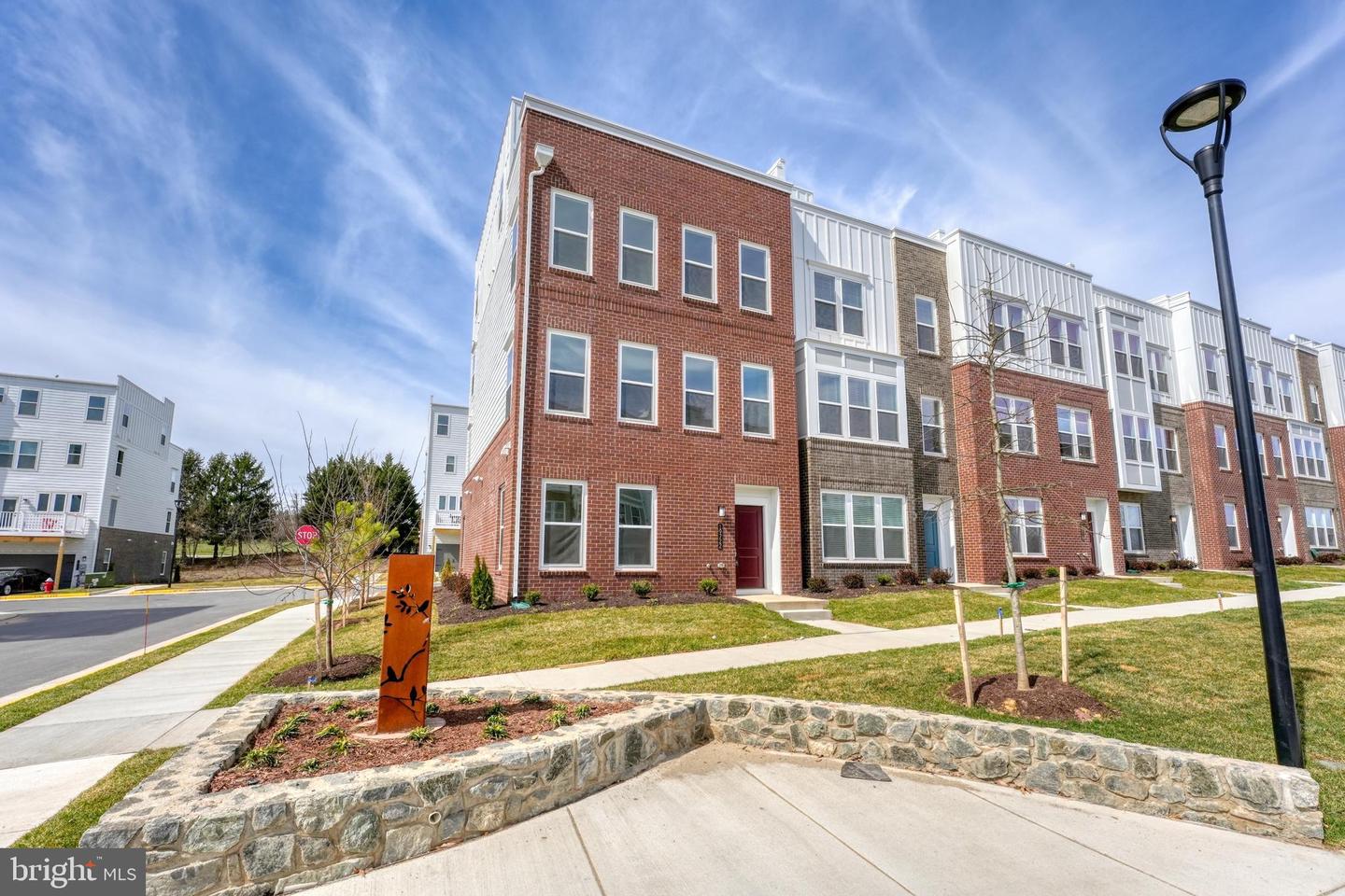 19722 PEACH FLOWER TER, ASHBURN, Virginia 20147, 4 Bedrooms Bedrooms, ,3 BathroomsBathrooms,Residential,For sale,19722 PEACH FLOWER TER,VALO2110462 MLS # VALO2110462