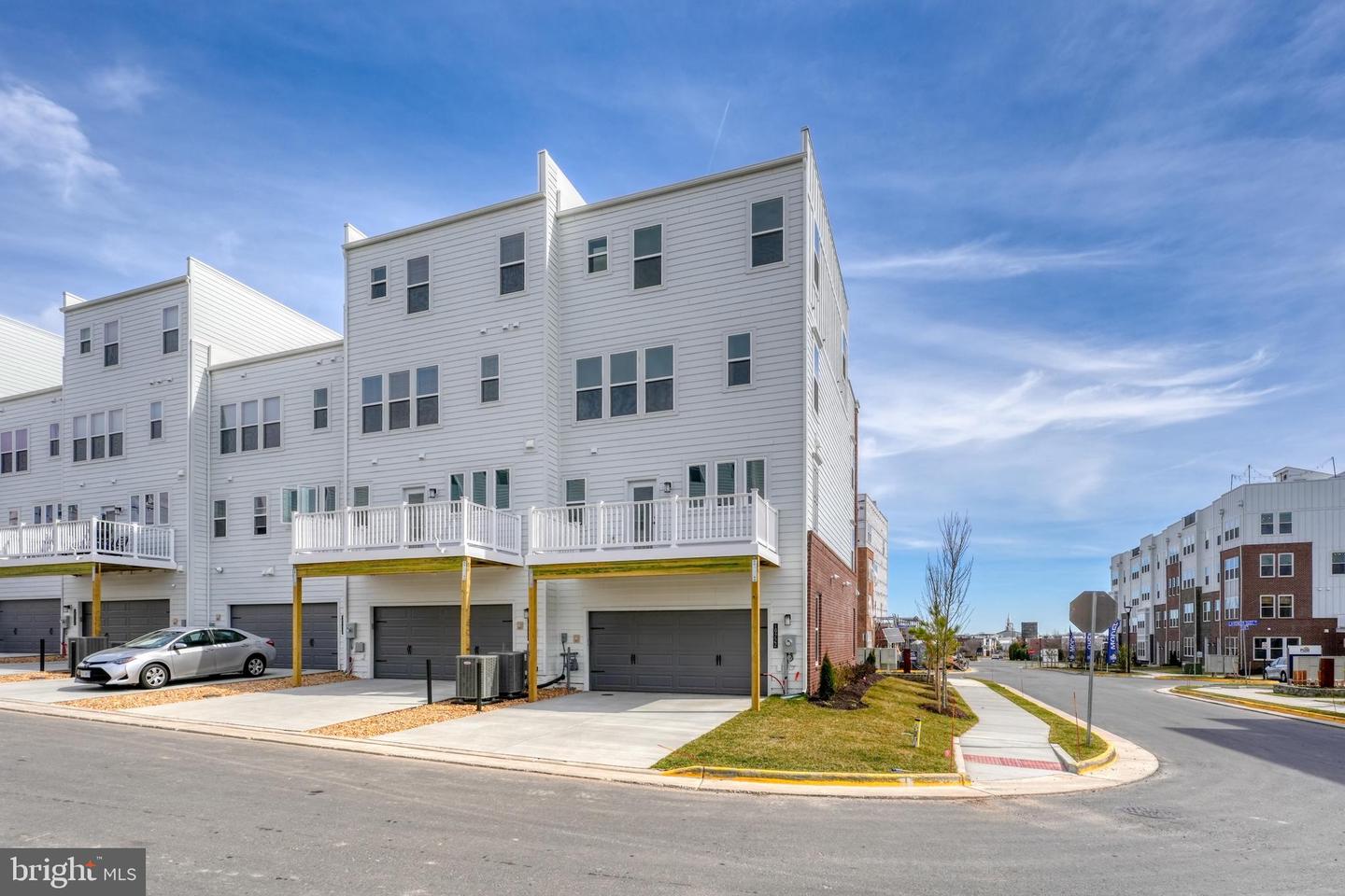 19722 PEACH FLOWER TER, ASHBURN, Virginia 20147, 4 Bedrooms Bedrooms, ,3 BathroomsBathrooms,Residential,For sale,19722 PEACH FLOWER TER,VALO2110462 MLS # VALO2110462 19722 PEACH FLOWER TER, ASHBURN, Virginia 20147, 4 Bedrooms Bedrooms, ,3 BathroomsBathrooms,Residential,For sale,19722 PEACH FLOWER TER,VALO2110462 MLS # VALO2110462