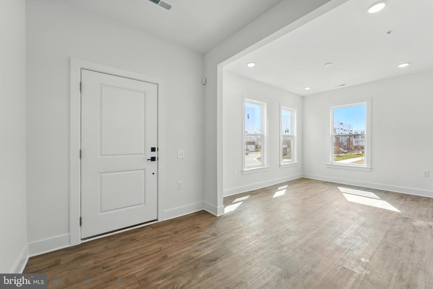 19722 PEACH FLOWER TER, ASHBURN, Virginia 20147, 4 Bedrooms Bedrooms, ,3 BathroomsBathrooms,Residential,For sale,19722 PEACH FLOWER TER,VALO2110462 MLS # VALO2110462 19722 PEACH FLOWER TER, ASHBURN, Virginia 20147, 4 Bedrooms Bedrooms, ,3 BathroomsBathrooms,Residential,For sale,19722 PEACH FLOWER TER,VALO2110462 MLS # VALO2110462