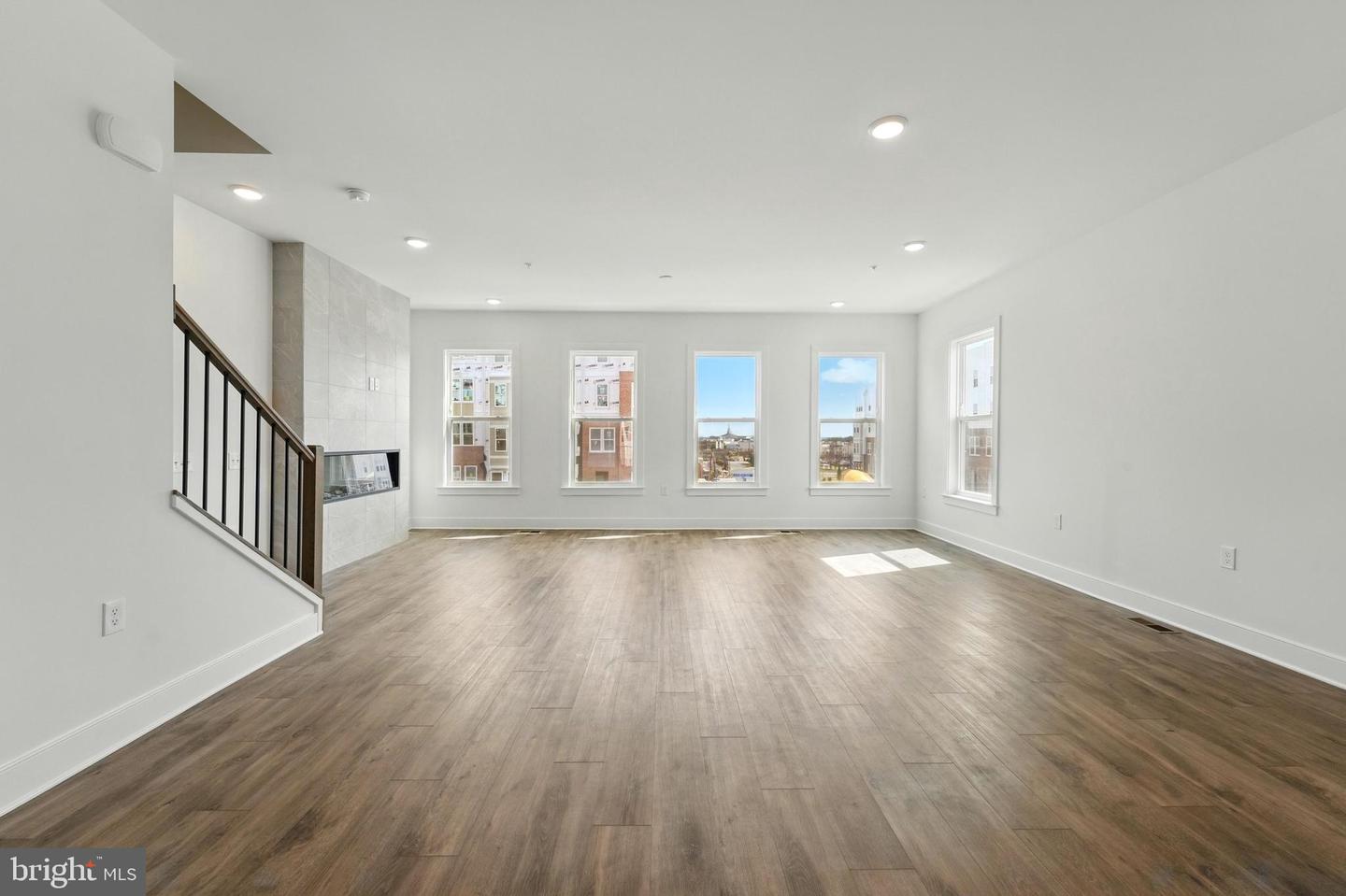 19722 PEACH FLOWER TER, ASHBURN, Virginia 20147, 4 Bedrooms Bedrooms, ,3 BathroomsBathrooms,Residential,For sale,19722 PEACH FLOWER TER,VALO2110462 MLS # VALO2110462 19722 PEACH FLOWER TER, ASHBURN, Virginia 20147, 4 Bedrooms Bedrooms, ,3 BathroomsBathrooms,Residential,For sale,19722 PEACH FLOWER TER,VALO2110462 MLS # VALO2110462