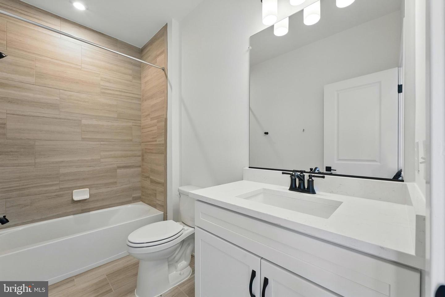 19722 PEACH FLOWER TER, ASHBURN, Virginia 20147, 4 Bedrooms Bedrooms, ,3 BathroomsBathrooms,Residential,For sale,19722 PEACH FLOWER TER,VALO2110462 MLS # VALO2110462 19722 PEACH FLOWER TER, ASHBURN, Virginia 20147, 4 Bedrooms Bedrooms, ,3 BathroomsBathrooms,Residential,For sale,19722 PEACH FLOWER TER,VALO2110462 MLS # VALO2110462