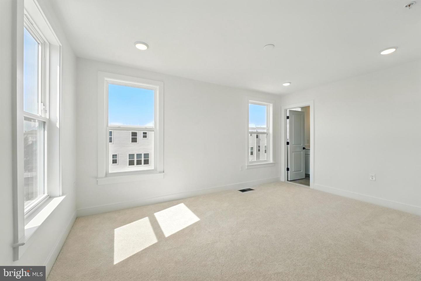 19722 PEACH FLOWER TER, ASHBURN, Virginia 20147, 4 Bedrooms Bedrooms, ,3 BathroomsBathrooms,Residential,For sale,19722 PEACH FLOWER TER,VALO2110462 MLS # VALO2110462 19722 PEACH FLOWER TER, ASHBURN, Virginia 20147, 4 Bedrooms Bedrooms, ,3 BathroomsBathrooms,Residential,For sale,19722 PEACH FLOWER TER,VALO2110462 MLS # VALO2110462