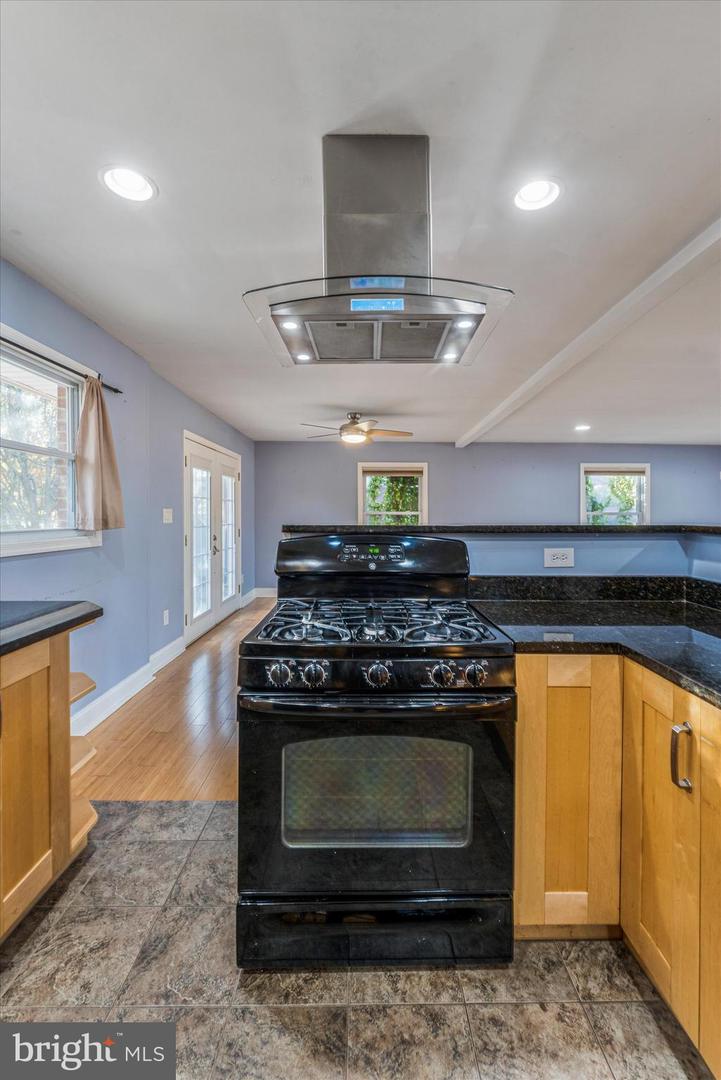 6719 RUSKIN ST, SPRINGFIELD, Virginia 22150, 4 Bedrooms Bedrooms, ,3 BathroomsBathrooms,Residential,For sale,6719 RUSKIN ST,VAFX2277536 MLS # VAFX2277536 6719 RUSKIN ST, SPRINGFIELD, Virginia 22150, 4 Bedrooms Bedrooms, ,3 BathroomsBathrooms,Residential,For sale,6719 RUSKIN ST,VAFX2277536 MLS # VAFX2277536