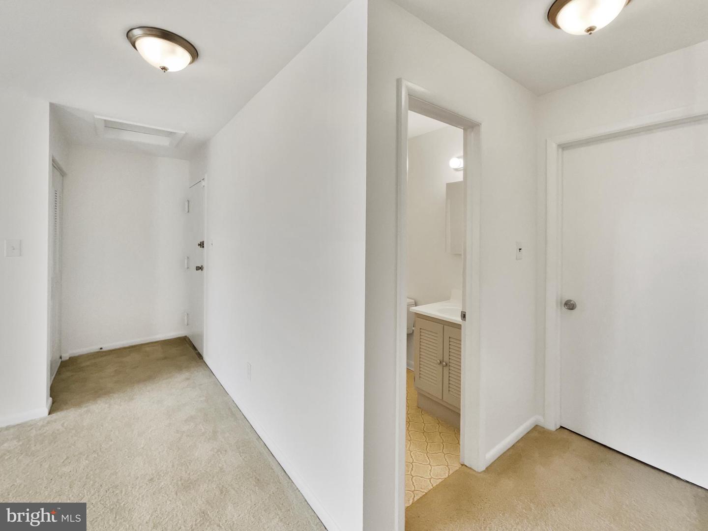 10625 PROVINCIAL DR #E, MANASSAS, Virginia 20109, 1 Bedroom Bedrooms, ,1 BathroomBathrooms,Residential,For sale,10625 PROVINCIAL DR #E,VAPW2107236 MLS # VAPW2107236